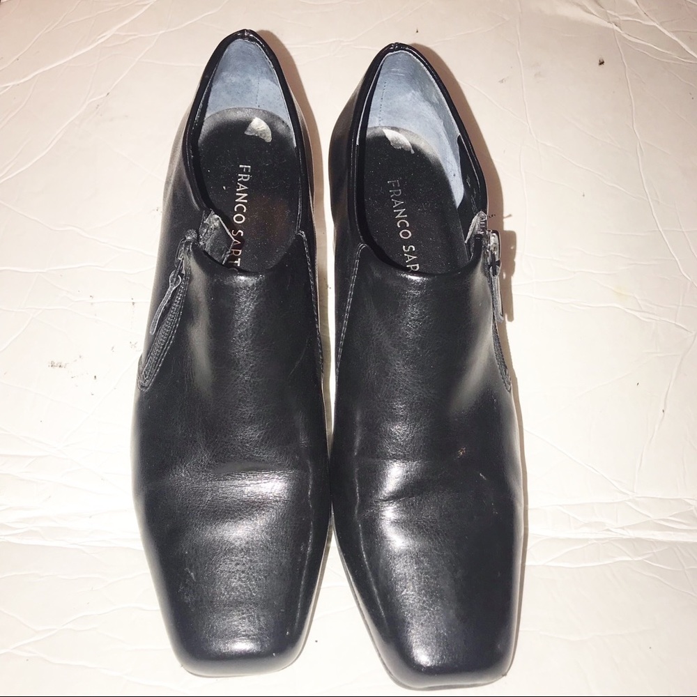 Franco Sarto women’s black ankle booties size 9M